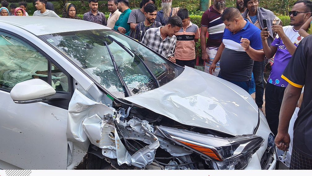 রাজশাহী বিশ্ববিদ্যালয়ের শিক্ষার্থীর প্রাইভেট কারচাপায় রিকশাচালক নিহত, আহত ২