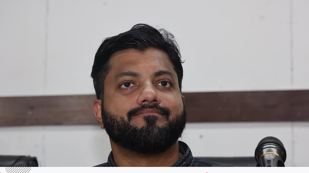 রাতে ‘গুজব’, সকালে ‘পদত্যাগের সিদ্ধান্ত’, দুপুরে ‘স্বেচ্ছায় অব্যাহতি’: ইশরাকের যত বক্তব্য