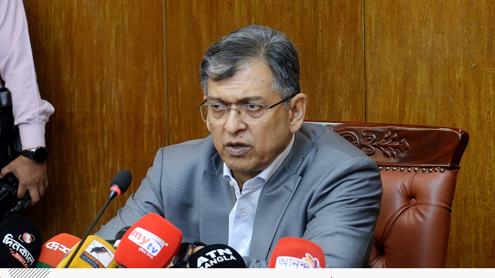 ‘ক্রসফায়ারের’ ক্ষেত্রে জিরো টলারেন্স, আইজিপির বক্তব্য ঠিক হয়নি: স্বরাষ্ট্রমন্ত্রী