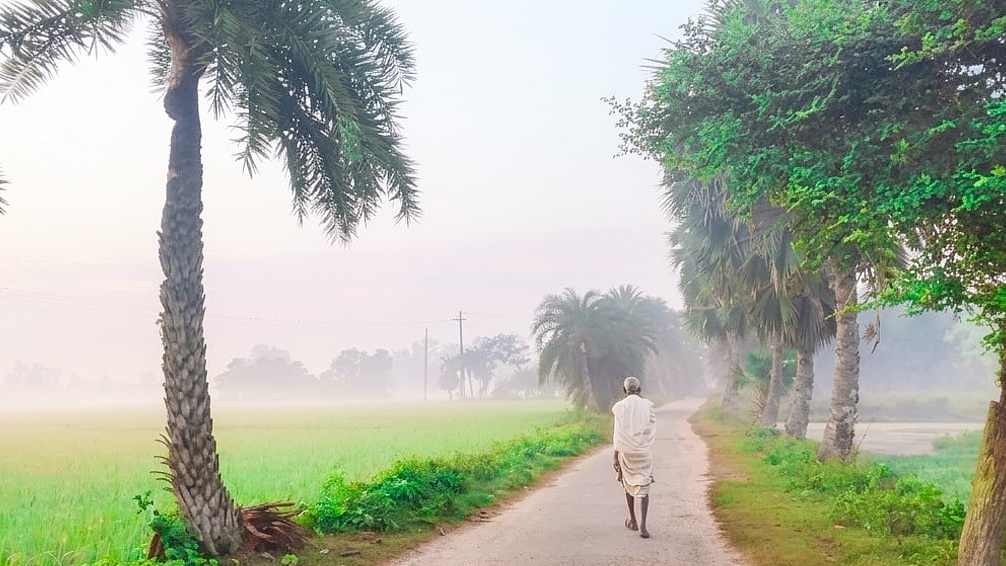 চলচ্চিত্র শিল্পে নতুন মাত্রা: 'পাঠকের ছবি' মুক্তি পেয়ে দর্শকদের মন জয় করছে